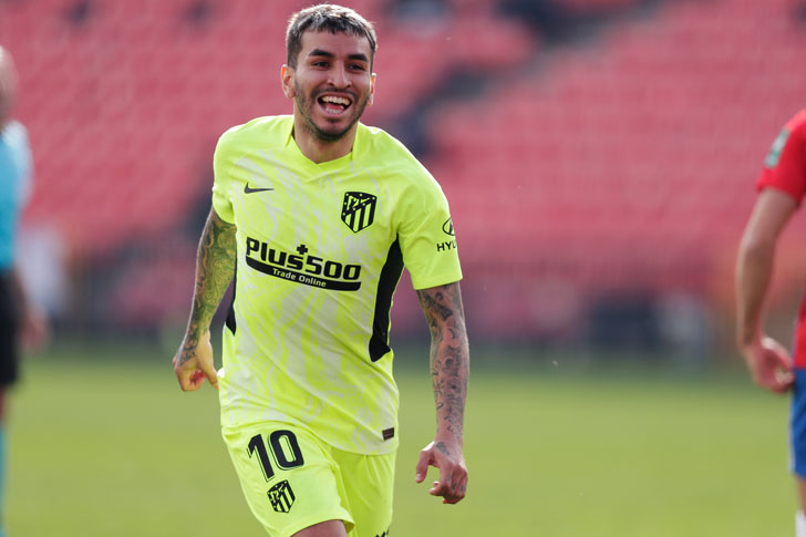 O atacante do Atlético Madrid - Angel Correa O atacante do Atlético Madrid - Angel Correa