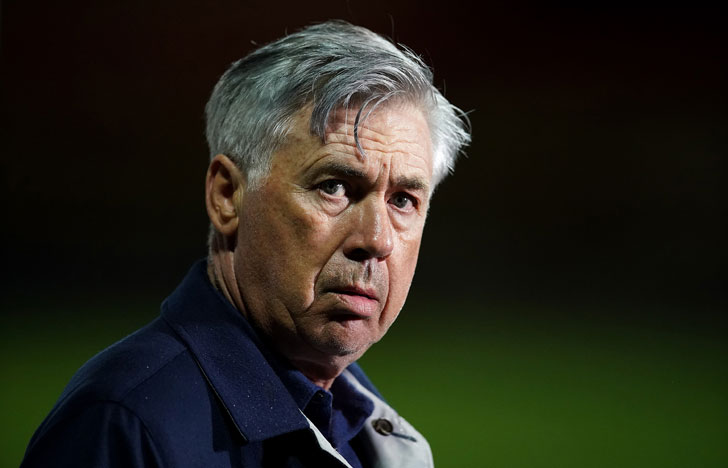 Carlo Ancelotti, treinador do Everton