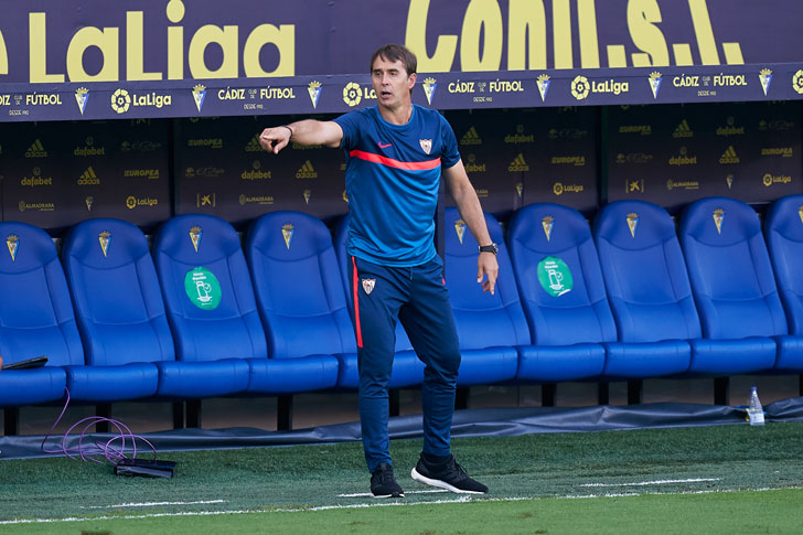 Julen Lopetegui - treinador do Sevilha Julen Lopetegui - treinador do Sevilha